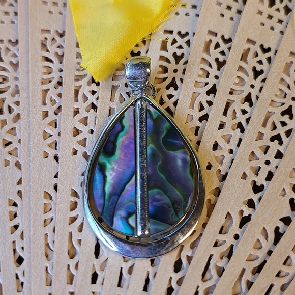 Lia Sophia Abalone Pendant Teardrop - Picture 5 of 11